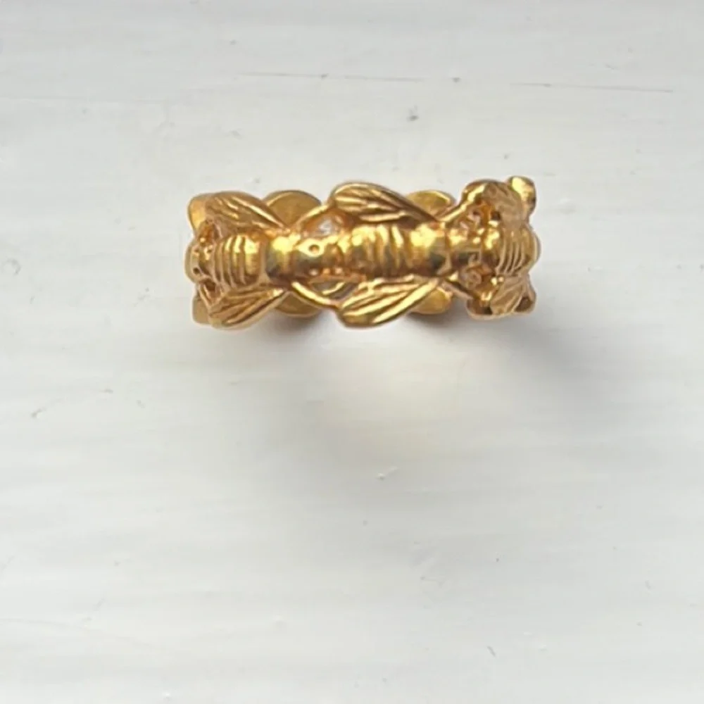 Julie Vos Elegant Gold plated honeybee ring size 6. Rare!! - Picture 1 of 5